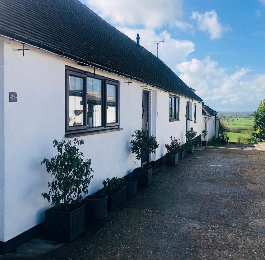 Little Park Holiday Homes Self Catering Cottages 1 & 2 Bedrooms Available Close To Tutbury Castle Eksteriør billede