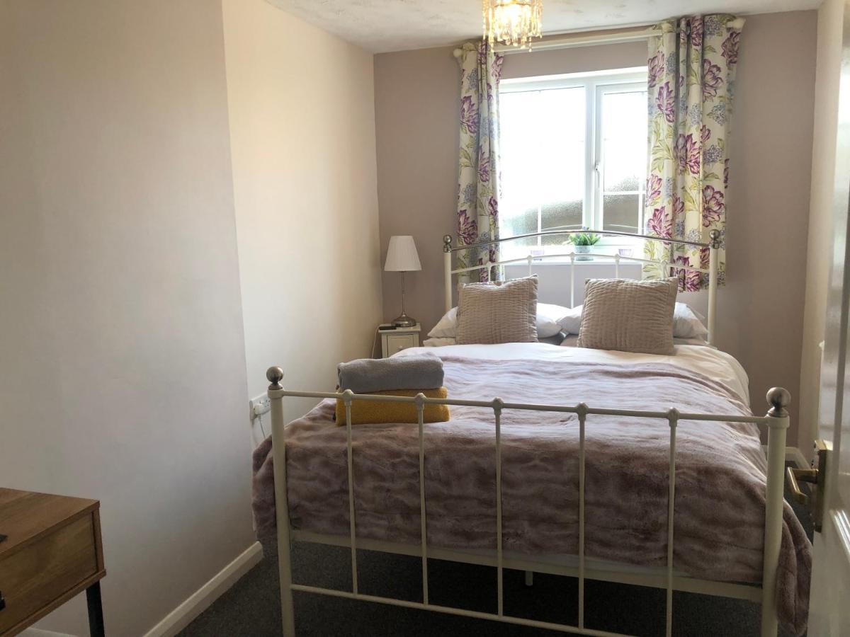 Little Park Holiday Homes Self Catering Cottages 1 & 2 Bedrooms Available Close To Tutbury Castle Eksteriør billede
