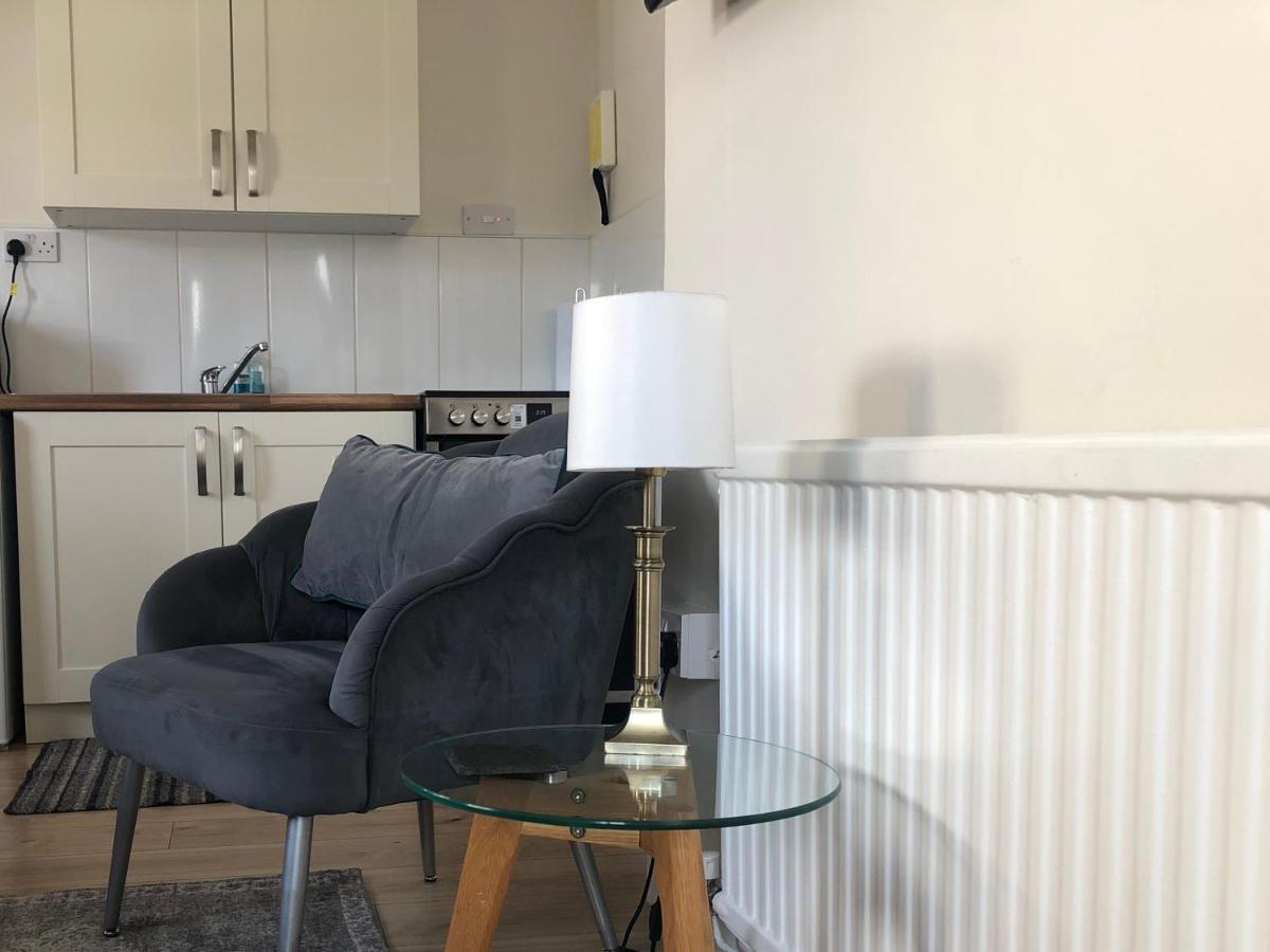 Little Park Holiday Homes Self Catering Cottages 1 & 2 Bedrooms Available Close To Tutbury Castle Eksteriør billede